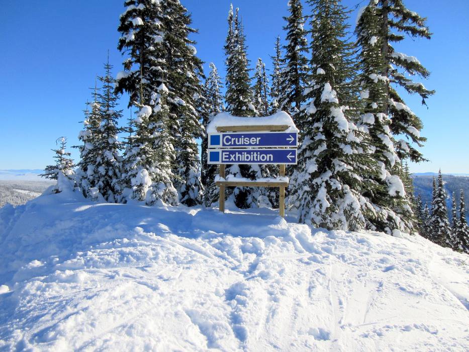slope signs, snowboarding, snowboard iq, snowboard safety